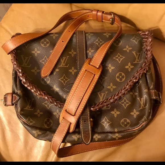 Louis Vuitton Saumur 30 - Picture 4 of 8